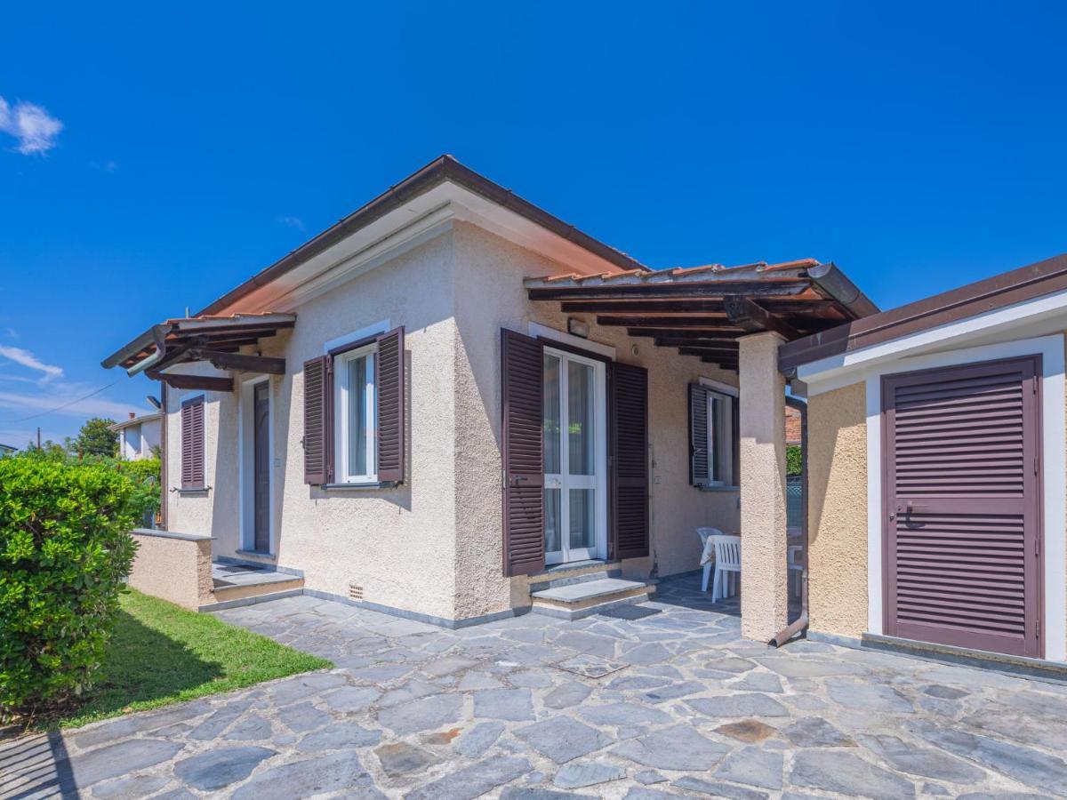Holiday Home Francesca By Interhome Marina di Pietrasanta Extérieur photo